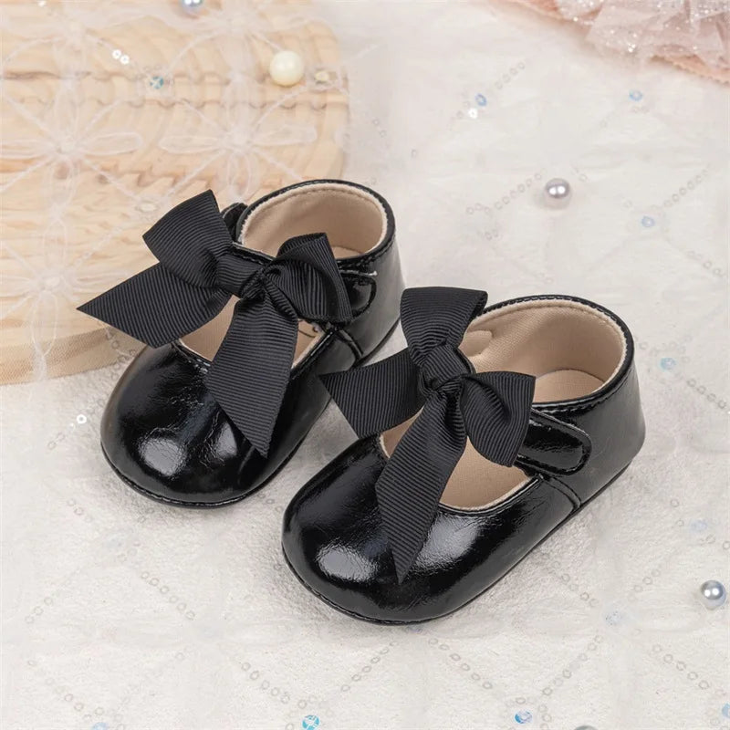 Cute Baby Girl Leather Shoes with 3D Bow Design Non-Slip Soft Sole for First Steps Princess Style Adorable Footwear