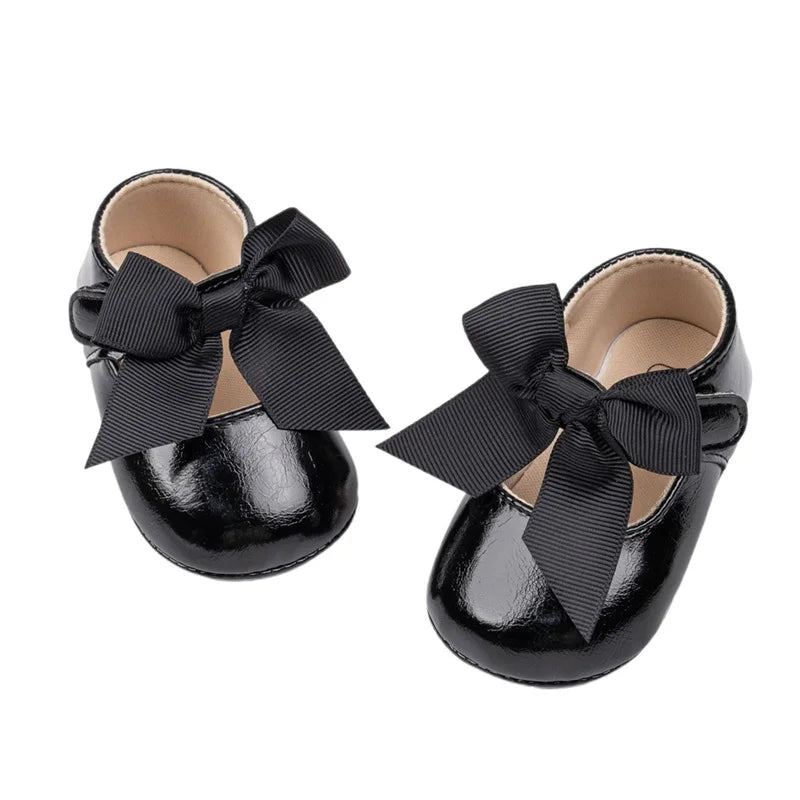 Cute Baby Girl Leather Shoes with 3D Bow Design Non-Slip Soft Sole for First Steps Princess Style Adorable Footwear