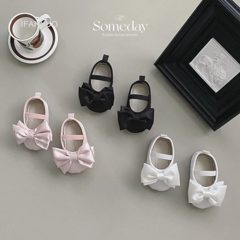 Baby Shoes Spring Autumn Girl's Bow Ballet Style Satin Soft Sole Shoe Baby Anti-slip and Anti Drop Heel Princess Toddler Shoes
