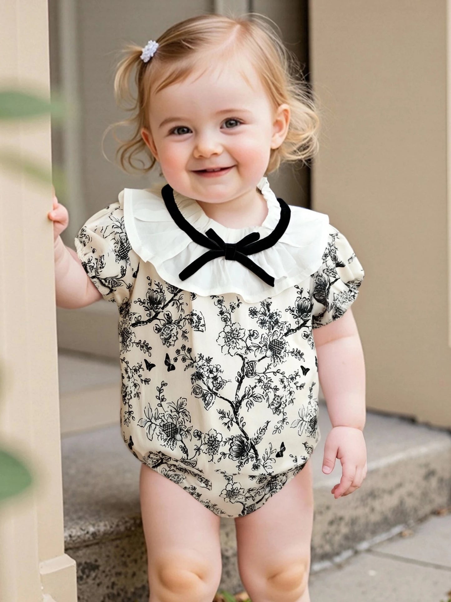 Adorable Baby Girls Cute Floral Print  Stylish Infant Clothes for Your Little One