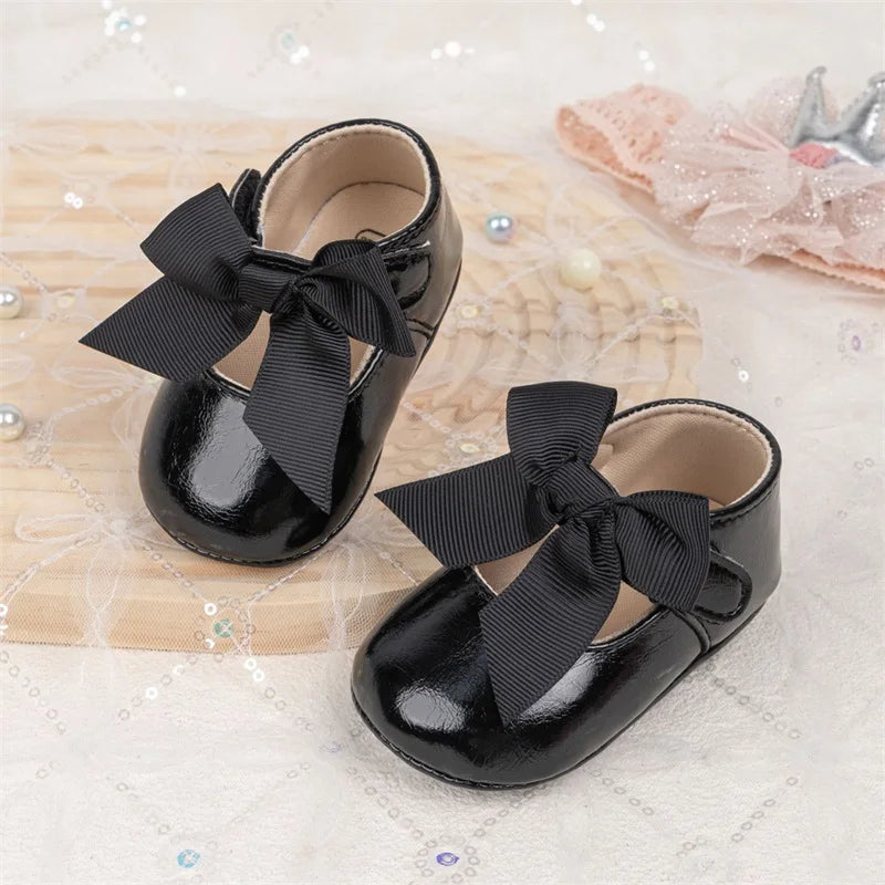 Cute Baby Girl Leather Shoes with 3D Bow Design Non-Slip Soft Sole for First Steps Princess Style Adorable Footwear